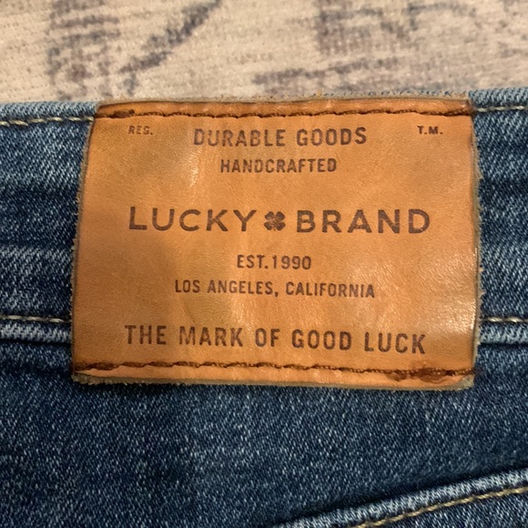 Lucky Brand skinny ankle jeans with button detail, 6/28 - Picture 3 of 5